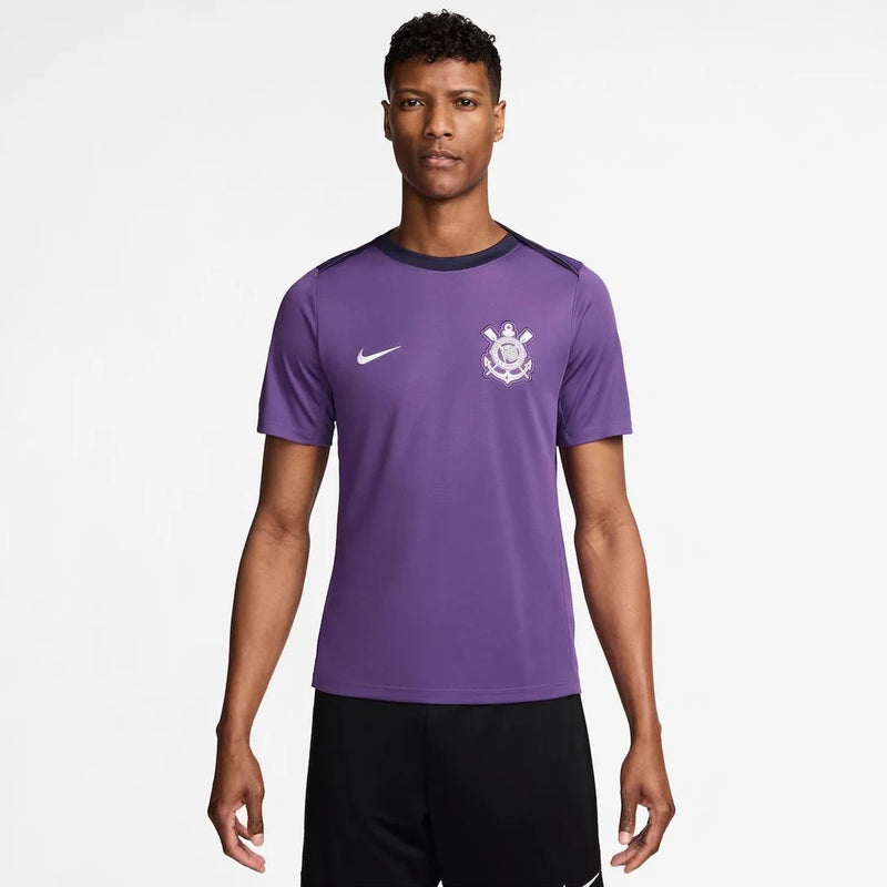 Tecido de malha leve da Camisa Corinthians Treino 25/26 Nike Masculina com tecnologia Dri-Fit, garantindo respirabilidade e conforto.