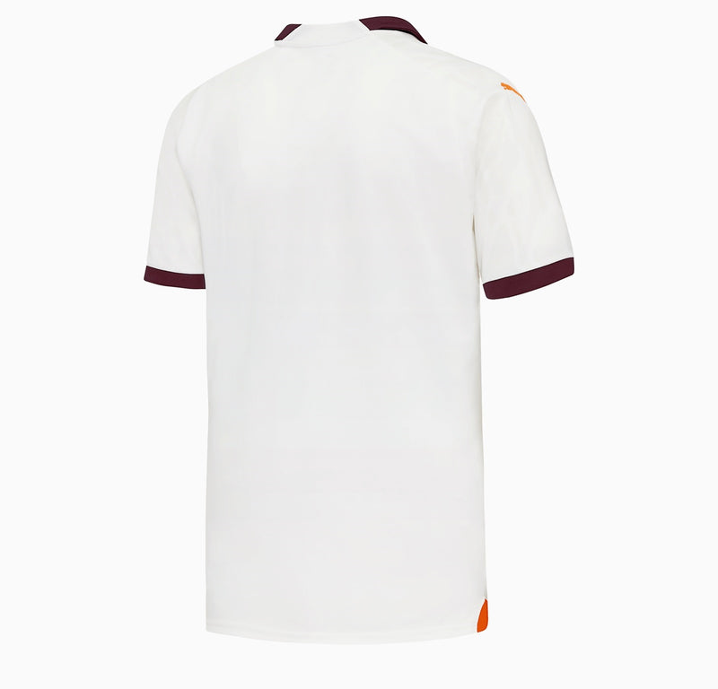 camisa-man-manchester-city-branca-branco-away-fora-reserva-visitante-23-24-puma-versao-fan-torcedor-masculino-masculina-etihad-airways-2-ii-haaland-de-bruyne-mahrez-alvarez-primeira-oficial-dourado-dourada