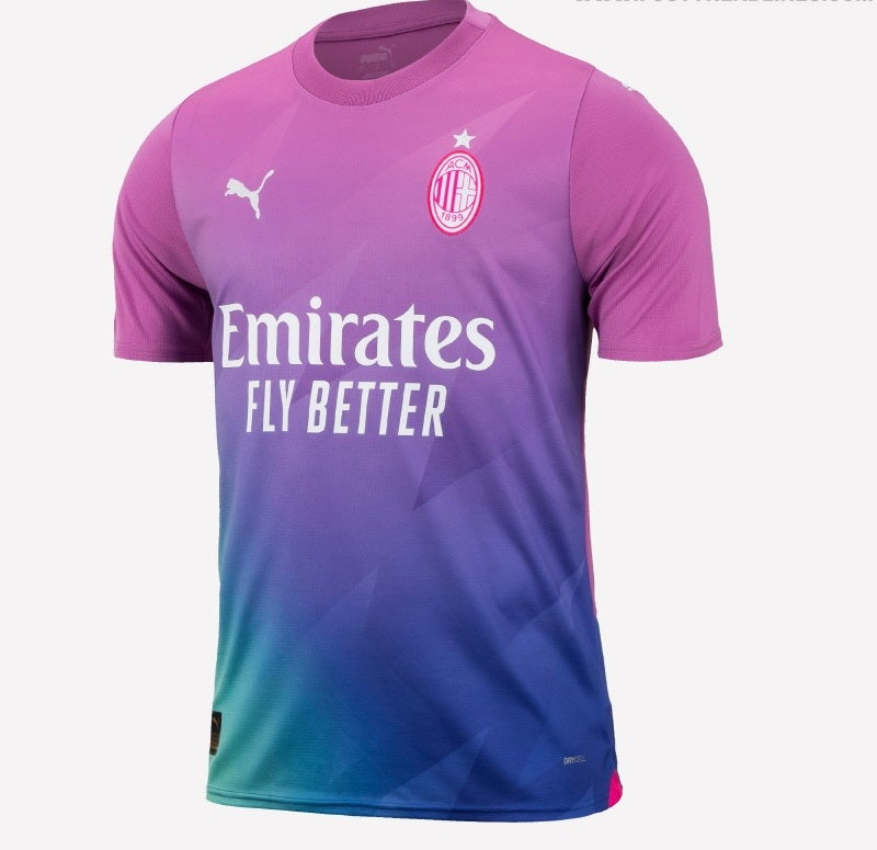 camisa-milan-away-fora-reserva-visitante-3-iii-23-24-puma-versao-torcedor-masculino-masculina-azul-rosa-branco-rafael-leao-leao-oficial-emirates-fly-better