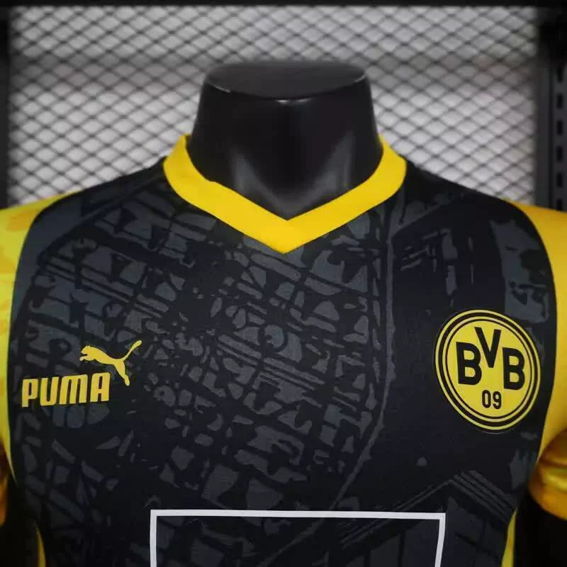 Camisa Borussia Dortmund Edição especial 24/25 - Jogador Puma Masculina - Preta com detalhes em amarelo