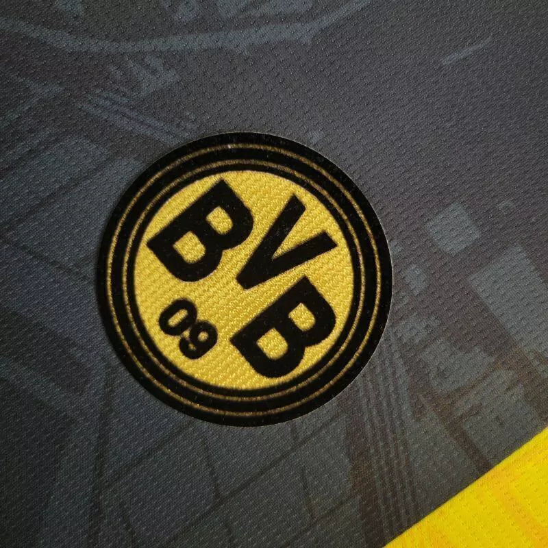 Camisa Borussia Dortmund Edição especial 23/24 - Torcedor Puma Masculina - Preta com detalhes em amarelo