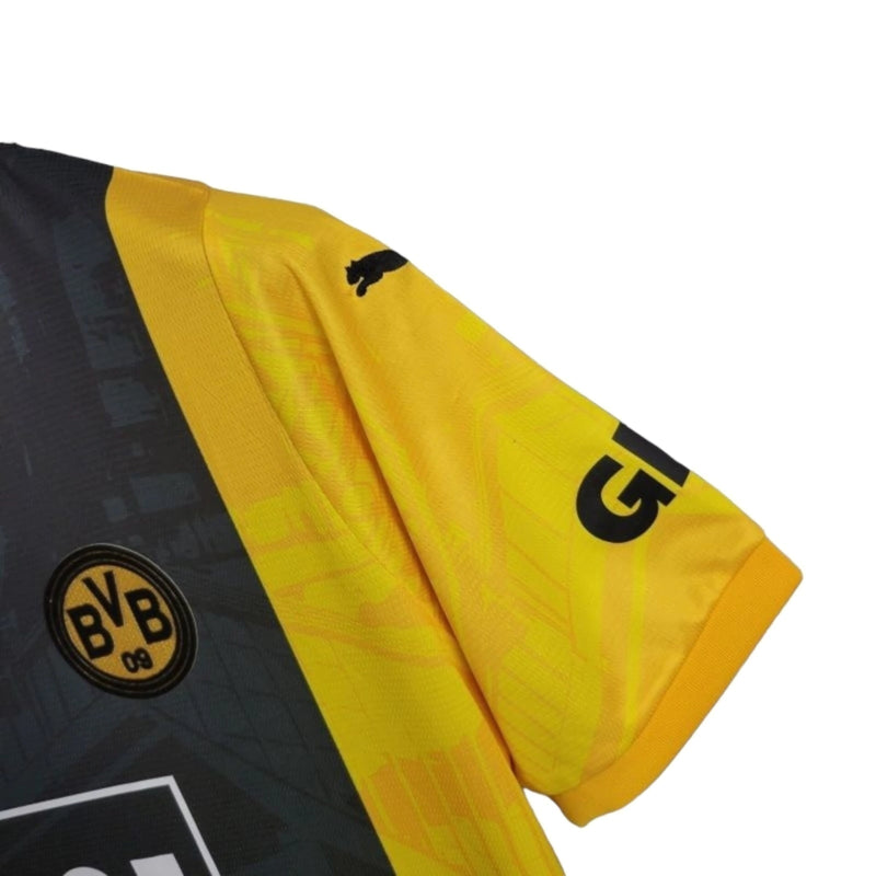 Camisa Borussia Dortmund Edição especial 23/24 - Torcedor Puma Masculina - Preta com detalhes em amarelo