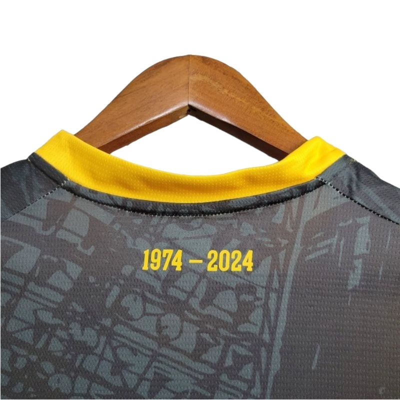 Camisa Borussia Dortmund Edição especial 23/24 - Torcedor Puma Masculina - Preta com detalhes em amarelo